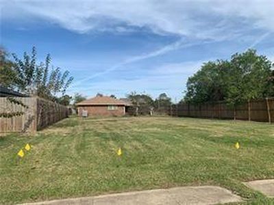 8751 Aberdeen Rd, New Orleans, LA, 70127