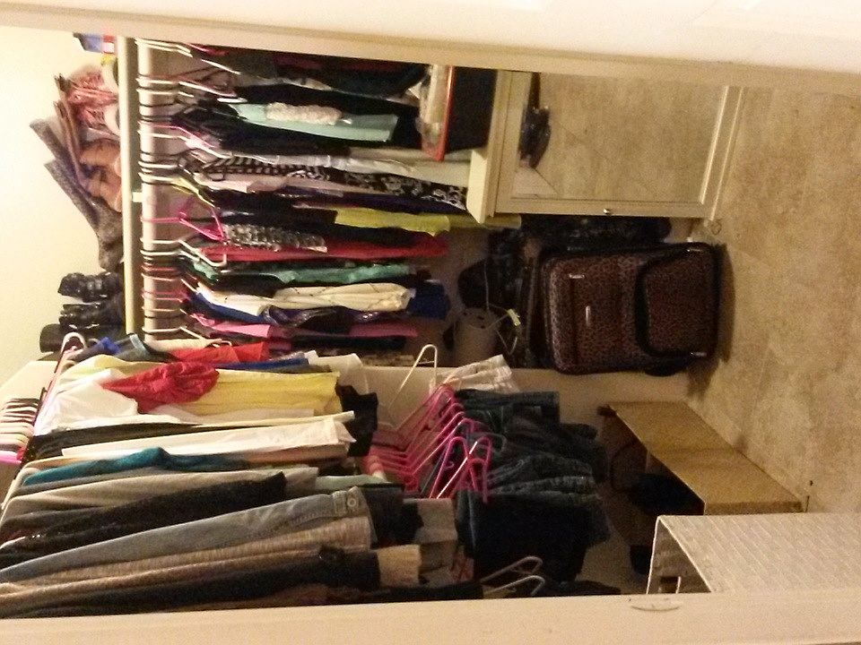 Master suite walk-in closet