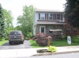 1028 Williamsburg Rd, Lancaster, PA 17603