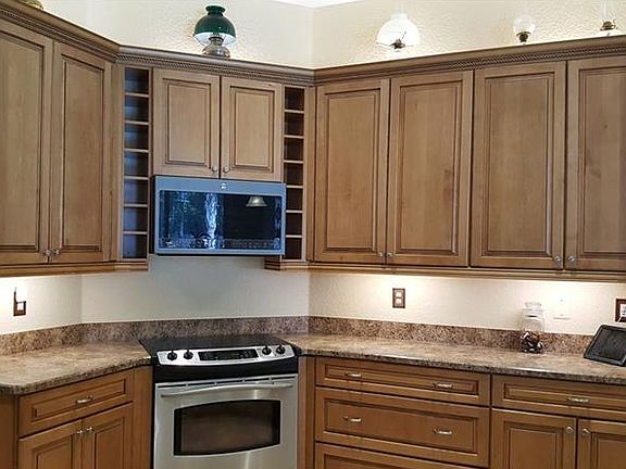 2nd image of 6223 Cranberry Dr