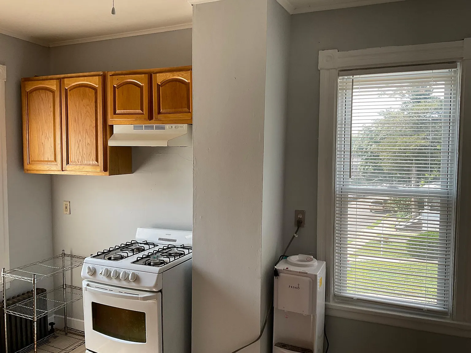3 bed, 1200 sqft, $2,200 — Photo 3