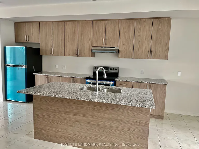 1420 Coral Springs Path — Photo 2