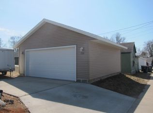 725 Charles St, La Crosse, WI 54603