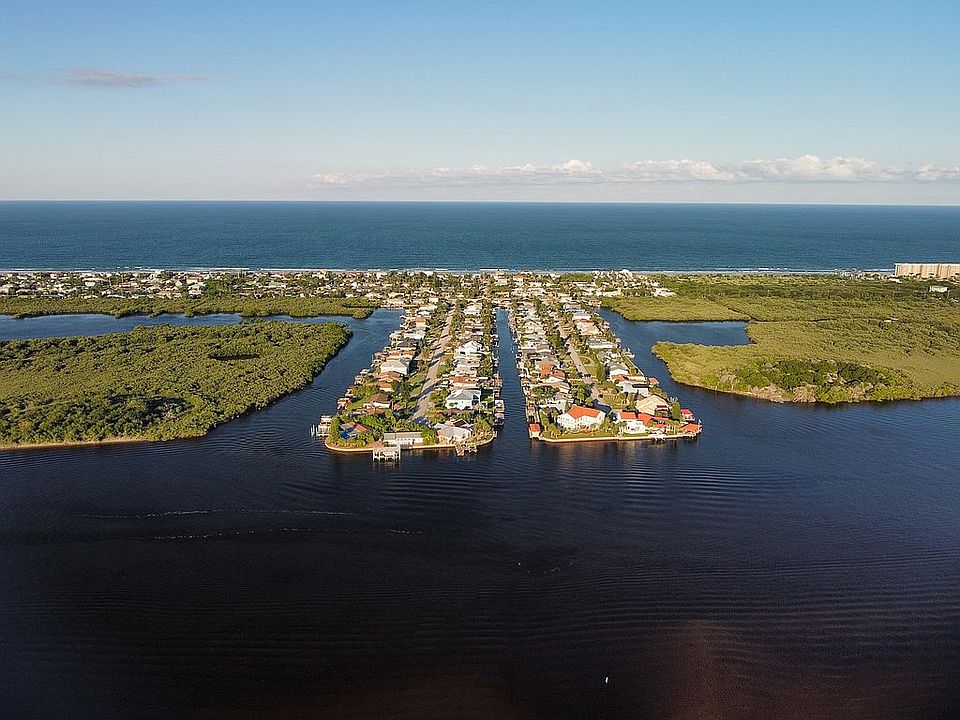 Waterfron Intercoastal Water