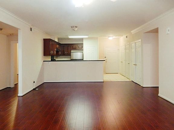 2nd image of 6633 W Sam Houston Pkwy S Unit 3D
