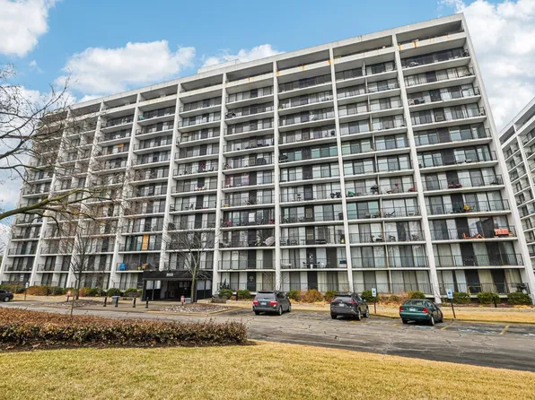 2015 S Finley Rd APT 1110, Lombard, IL 60148