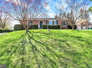 8 Dogwood Dr, Mount Holly Springs, PA