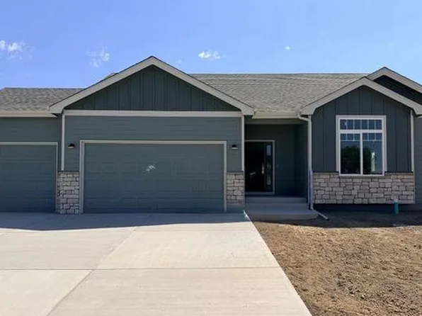 7048 Gateway Crossing St, Wellington, CO 80549