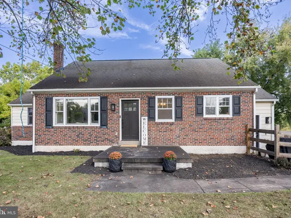1049 Mowere Rd, Phoenixville, PA 19460