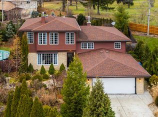 9140 Shady Dr, Hickory Hills, IL
