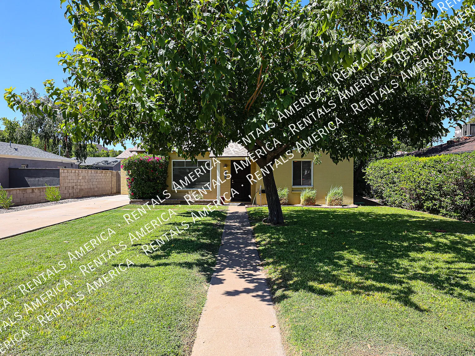 Beautiful Bungalow-Peter's View Community — Photo 4
