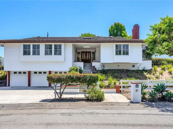 4 Bridlewood Cir, Rolling Hills, CA 90274