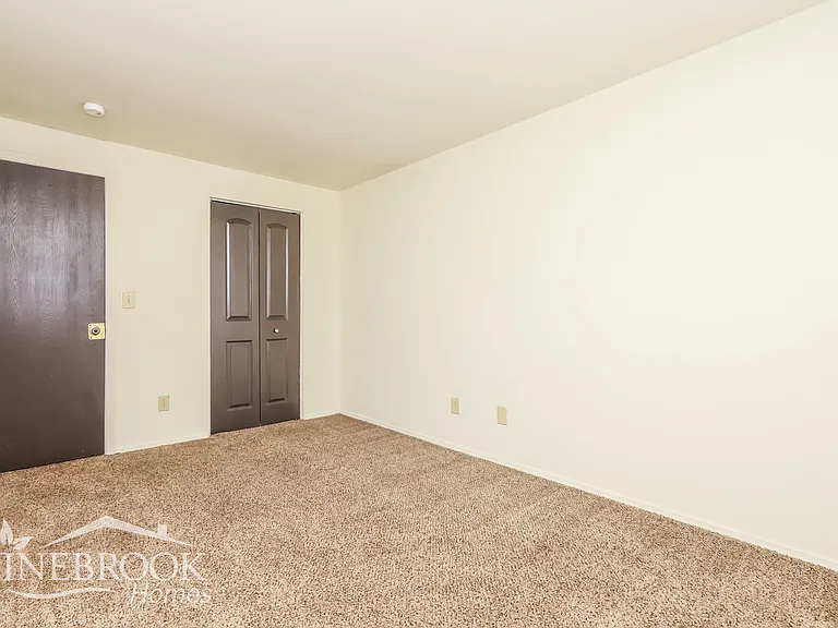 8293 Mount Carmel St — Photo 9