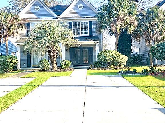 2nd image of 2707 Hilton Dr APT B