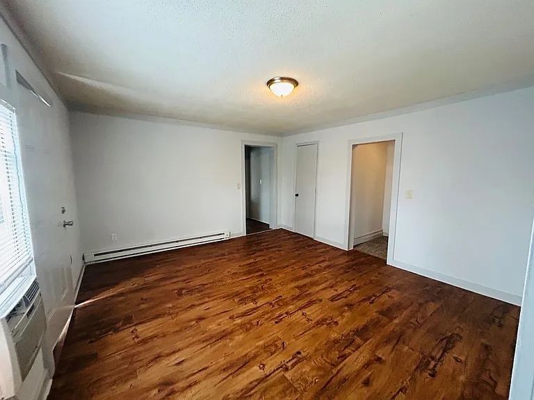 308 W Kivett St — Photo 33