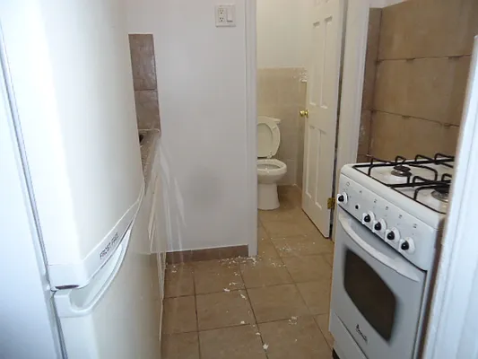 Rented by Hakeem Shahid, LREB | media 8