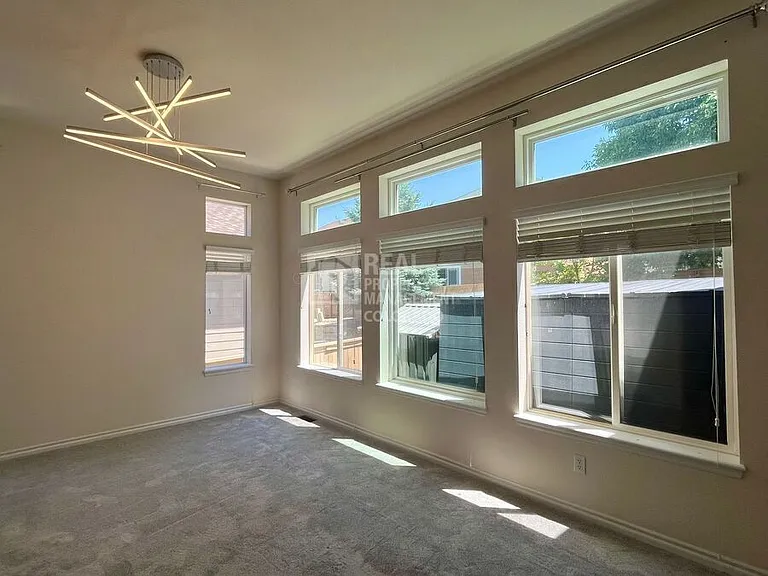 10590 Pearlwood Cir — Photo 3