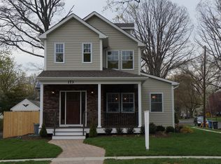 173 E Chestnut Ave, Metuchen, NJ 08840