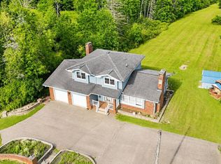 13075 Taylor Wells Rd, Chardon, OH 44024