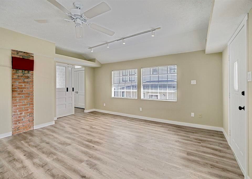 Spacious main room filled with light