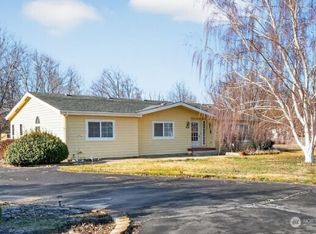 2305 Cherry Blossom Drive, Ephrata, WA 98823