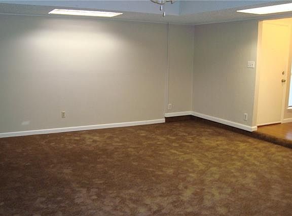 5th image of 2238 Chandelle Dr