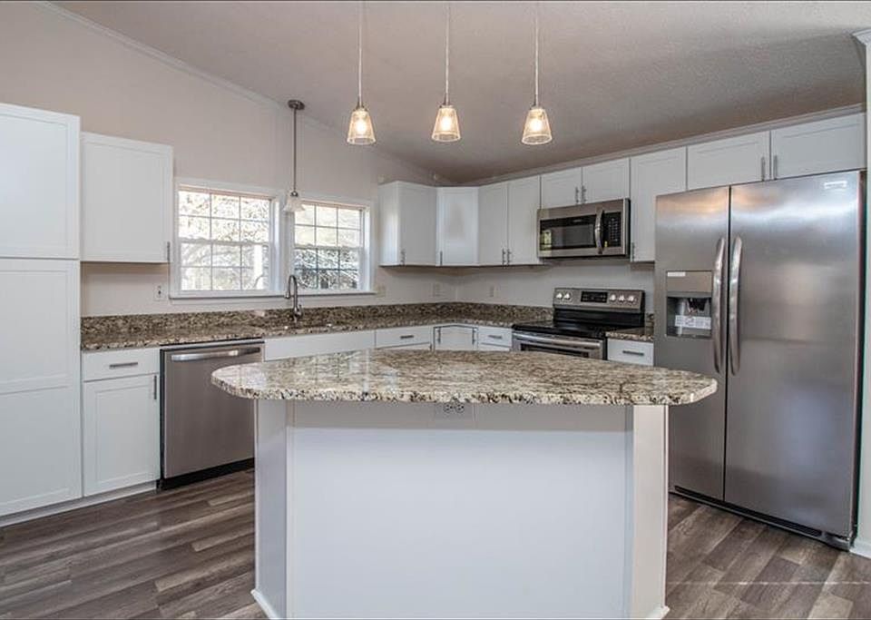 Brand New Chef's Kitchen!