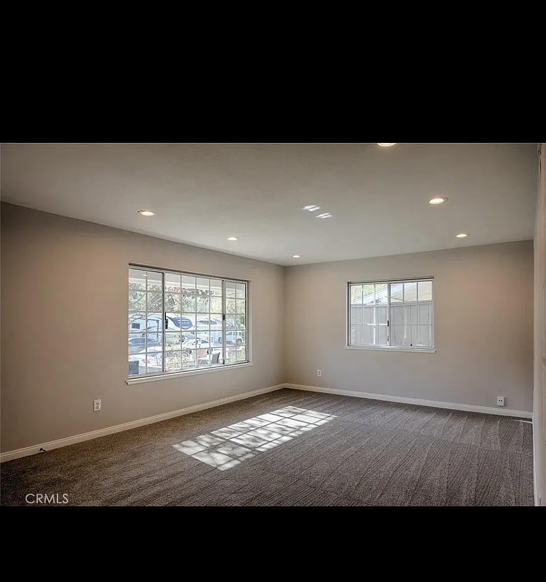 29433 Abelia Rd — Photo 3