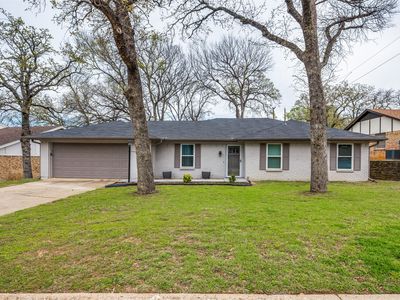 7404 Forrest Ln, North Richland Hills, TX, 76182