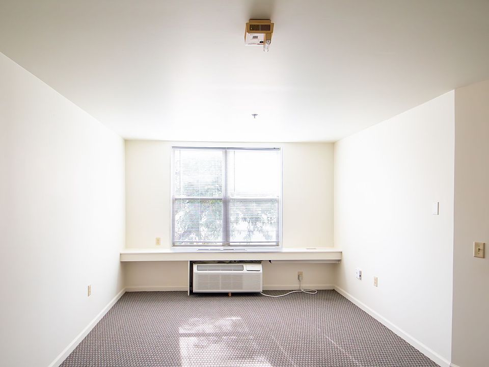 1st image of 800 Court St APT 108