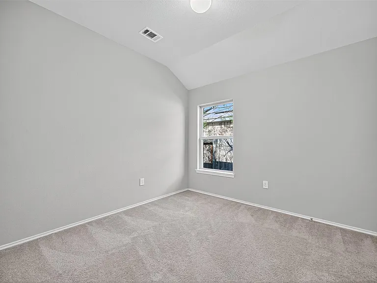 15171 Willow Tree Ln — Photo 31
