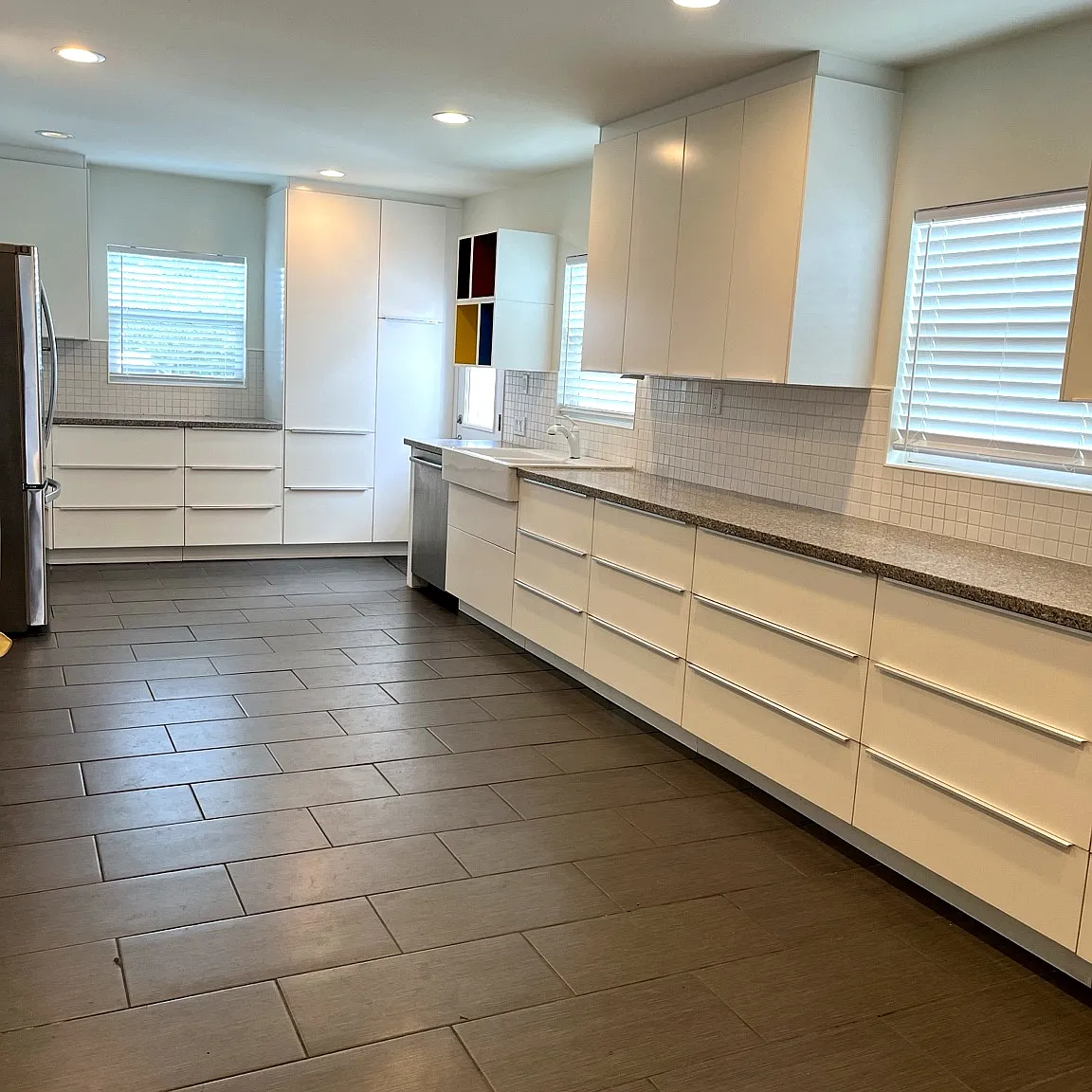 3 bed, 2154 sqft, $4,695 — Photo 2
