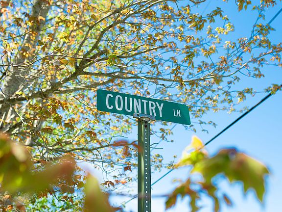 5th image of 12 Country Lane