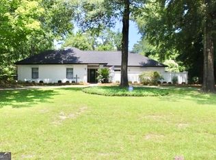 234 Ridge Cir, Dublin, GA 31021