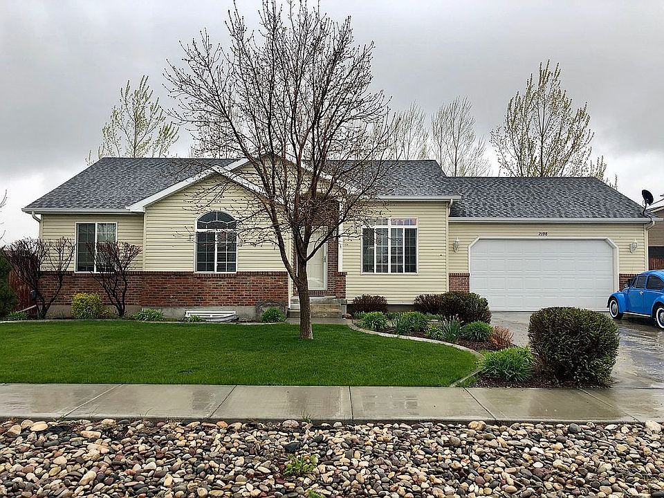 1st image of 2198 N Viola Dr