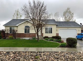 2198 N Viola Dr, Idaho Falls, ID 83401