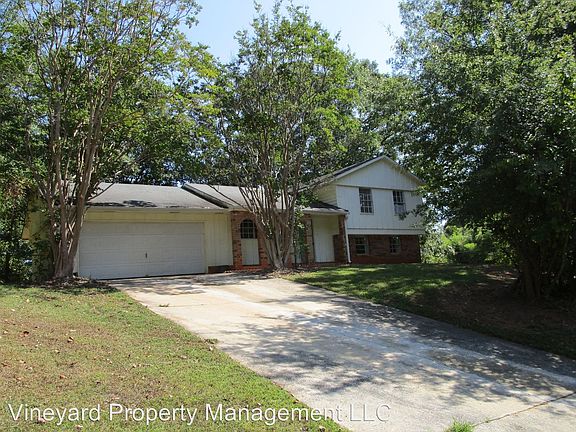 2nd image of 3260 Fern Valley Dr