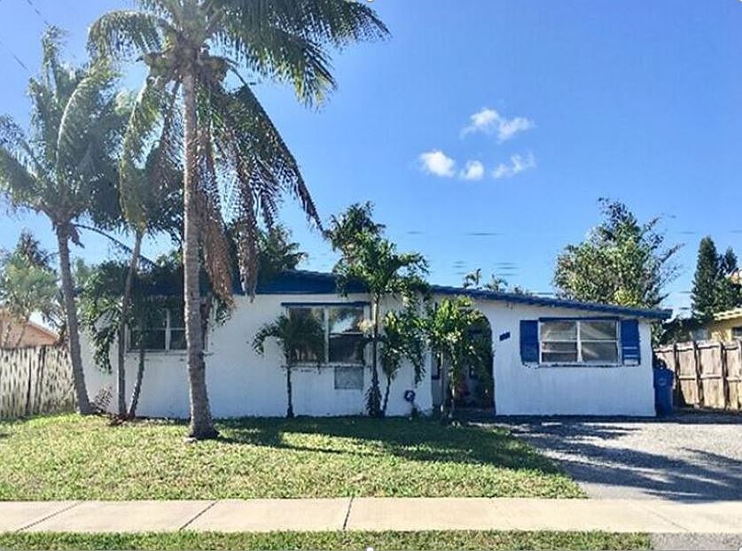 1st image of 4111 NW 11th Ave