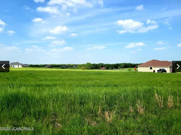 5673 Long Meadow Dr, Fulton, MO 65251