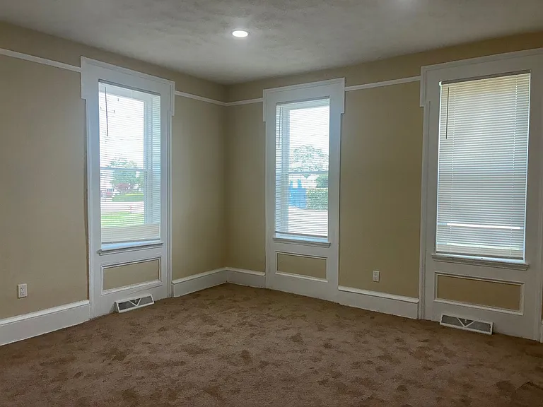 2400 Oberlin Ave — Photo 40