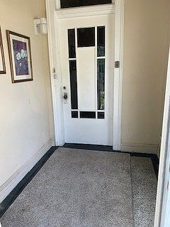 3rd image of 1429 S Hamilton St APT 1