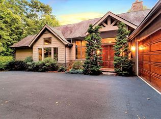 145 Laurel Hl, Whittier, NC 28789