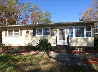 232 Mountain Rd, Bloomingburg, NY 12721