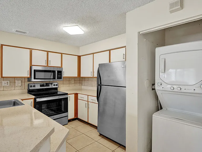 Marina Oaks LLC — Photo 7