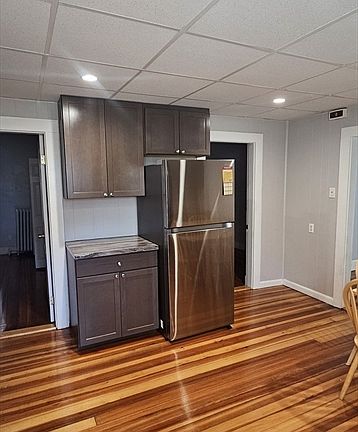 3rd image of 169 Colburn St #1