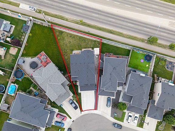 2nd image of 185 Bayside Loop SW