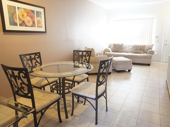 5th image of 23 Crown Ct