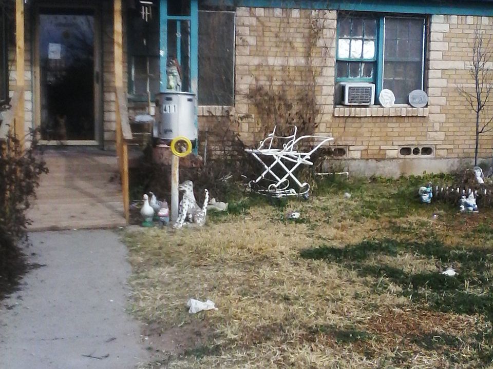 1st image of 411 W Rainbow Dr