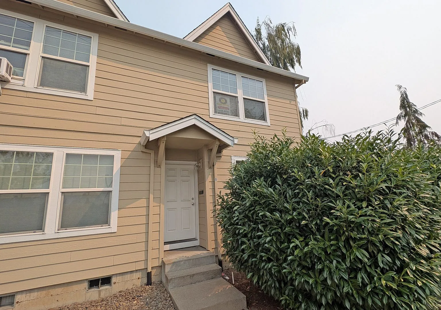 Wonderful townhouse in Forest Grove — Photo 1