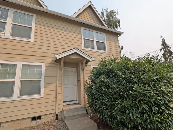 2825 Pacific Ave APT I, Forest Grove, OR 97116